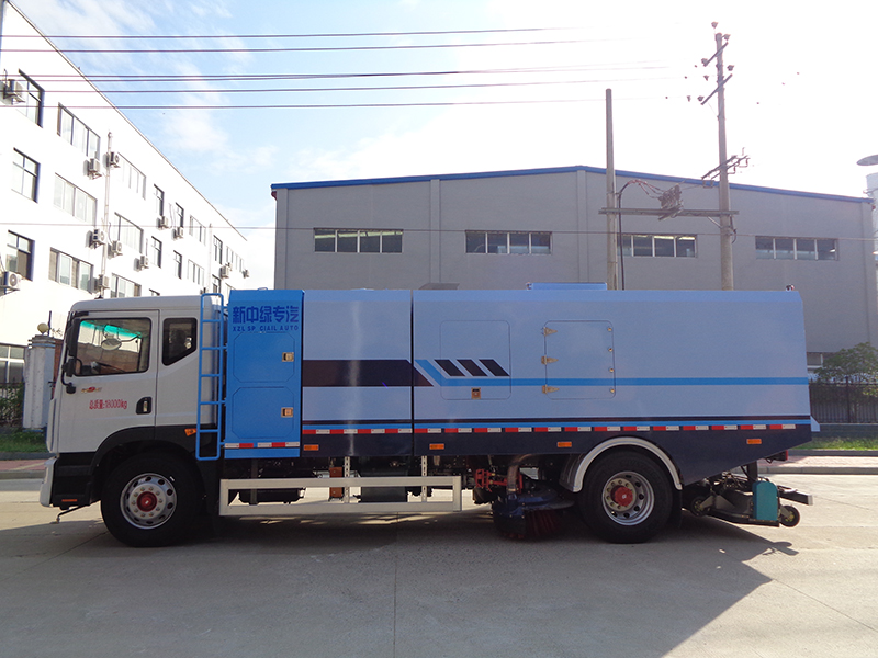 XZL5180TXCBEV型純電動(dòng)吸塵車