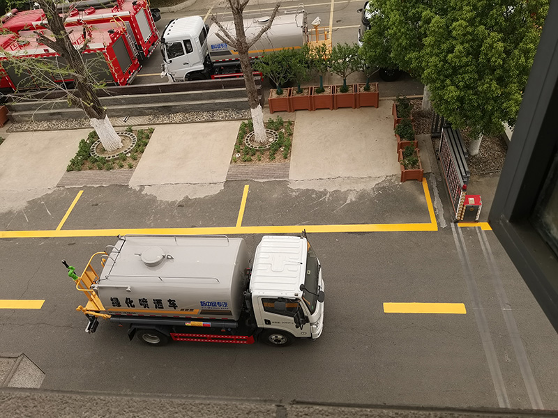 XZL5100GPS6型綠化噴灑車